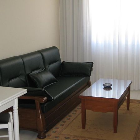 או גרובה Apartamentos Maritimo Suites-Solo Adultos מראה חיצוני תמונה