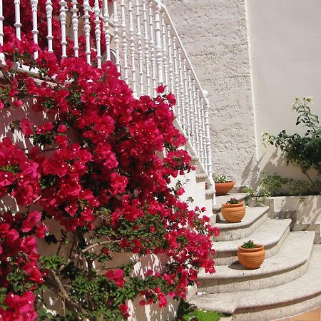 או גרובה Apartamentos Maritimo Suites-Solo Adultos מראה חיצוני תמונה